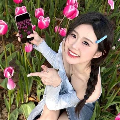 倒挂的爱丽丝